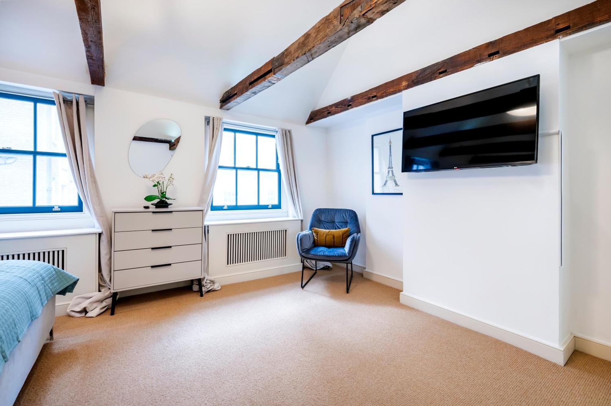 Arcore Premium Liverpool Street London