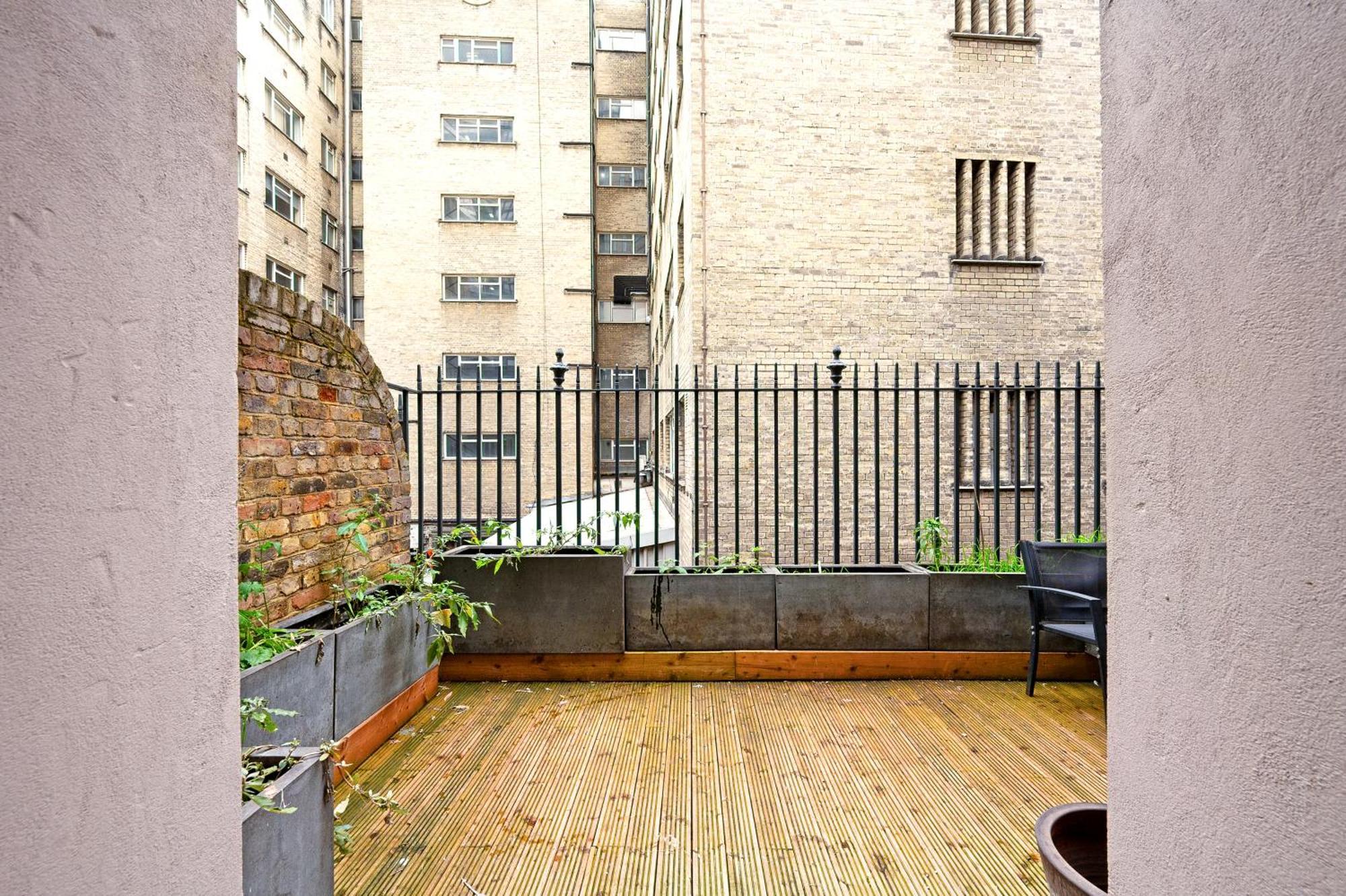 Arcore Premium Liverpool Street *